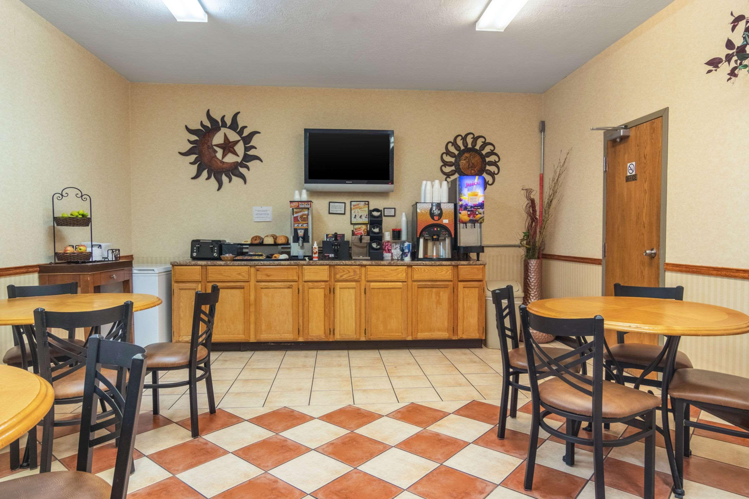 Econo Lodge Kent Ngoại thất bức ảnh