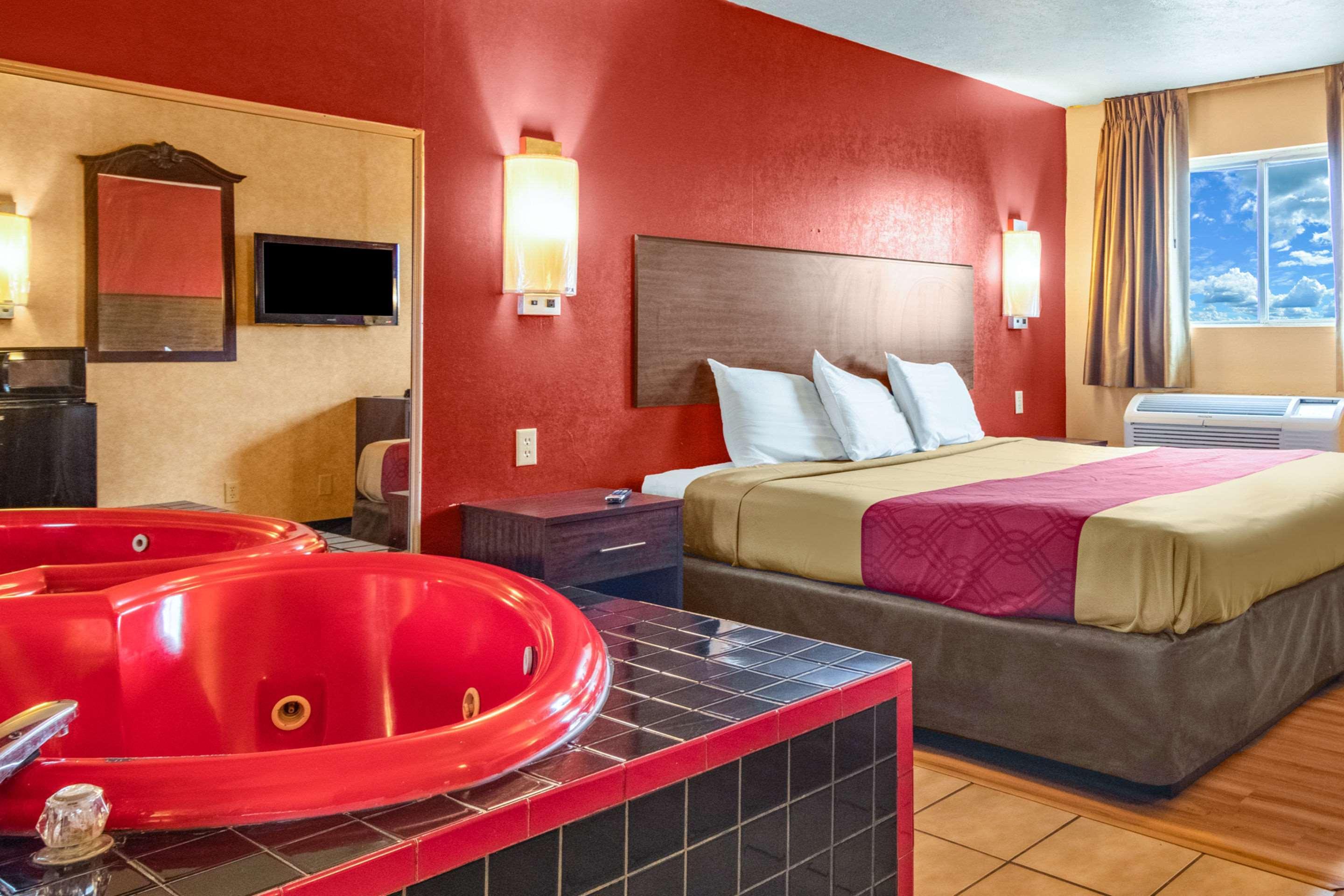 Econo Lodge Kent Ngoại thất bức ảnh