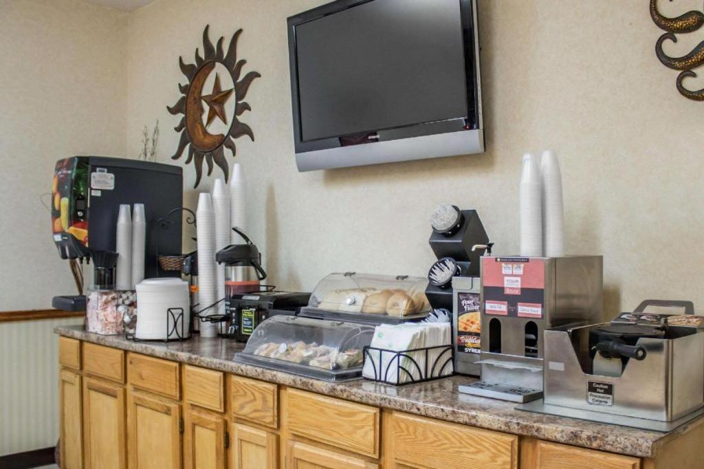 Econo Lodge Kent Ngoại thất bức ảnh