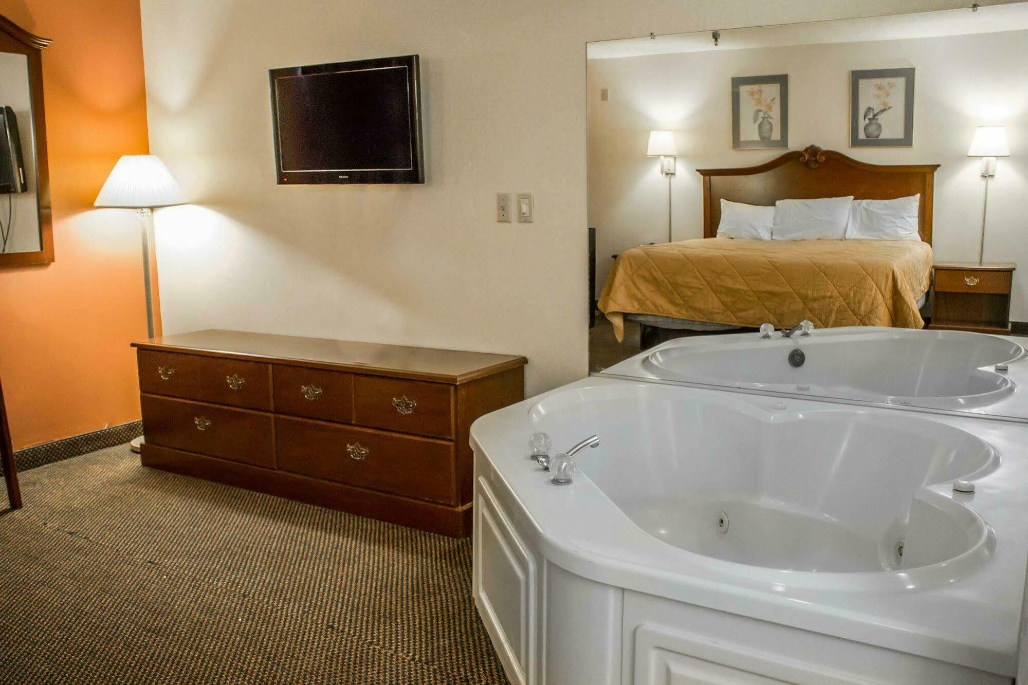 Econo Lodge Kent Ngoại thất bức ảnh