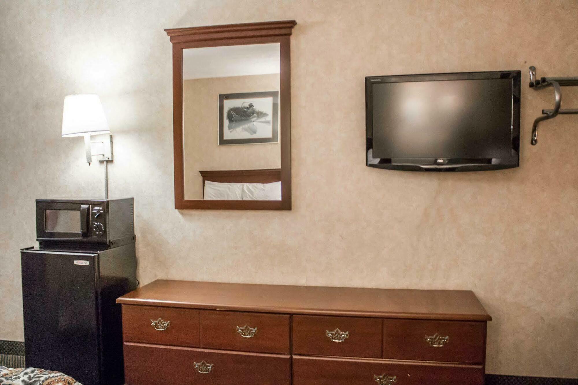 Econo Lodge Kent Ngoại thất bức ảnh